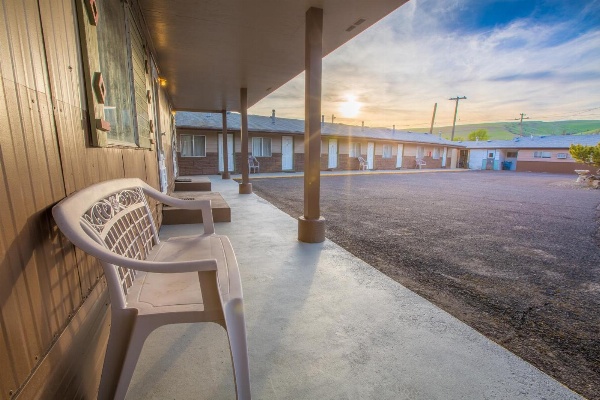 Dayton Motel image 1