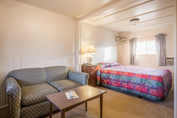 Dayton Motel image 16