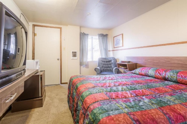 Dayton Motel image 24